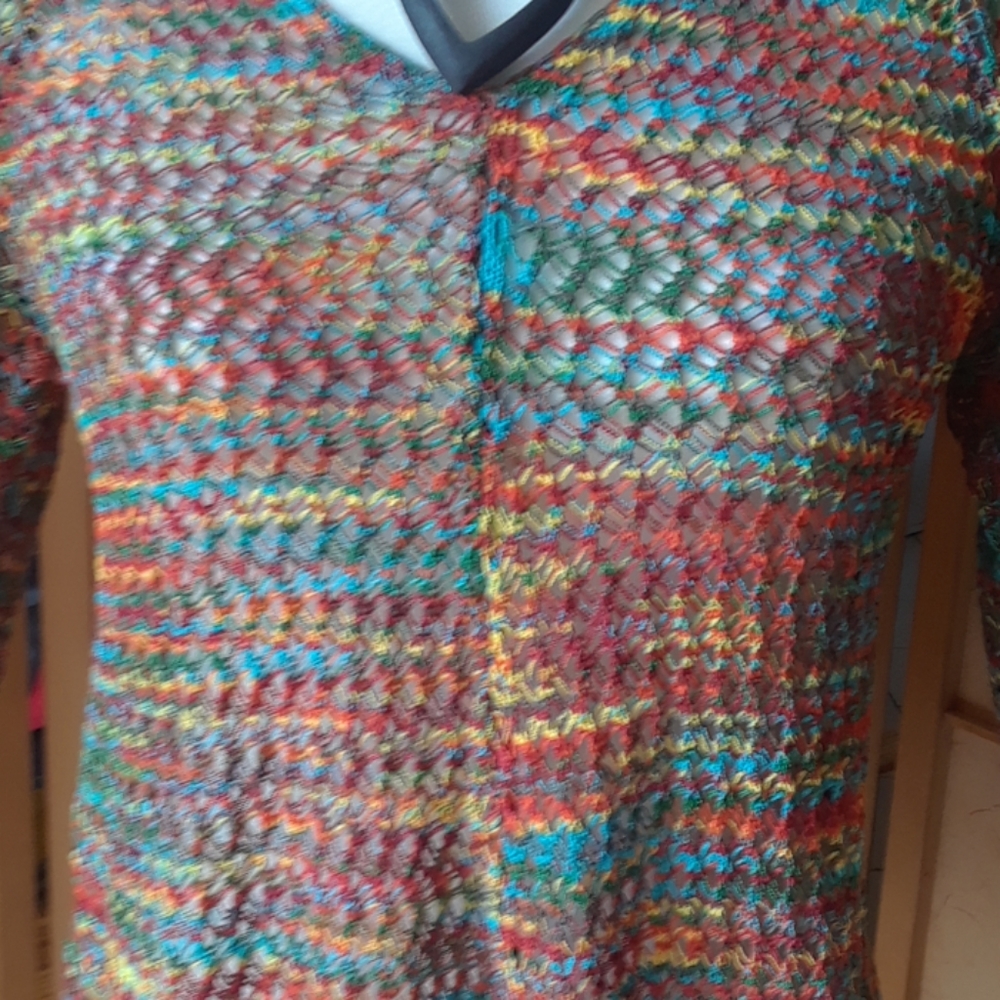 CB rainbow blouse - Picture 6 of 7